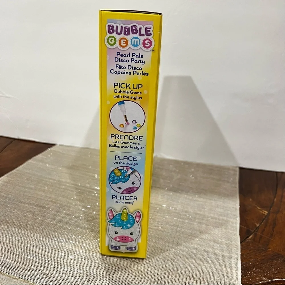 Bubble Gem Pearl Pals Disco Party DIY Art Kit with Gems & Stickers Ages 6+